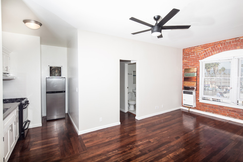 Elmwood Apartments Los Angeles, CA Home